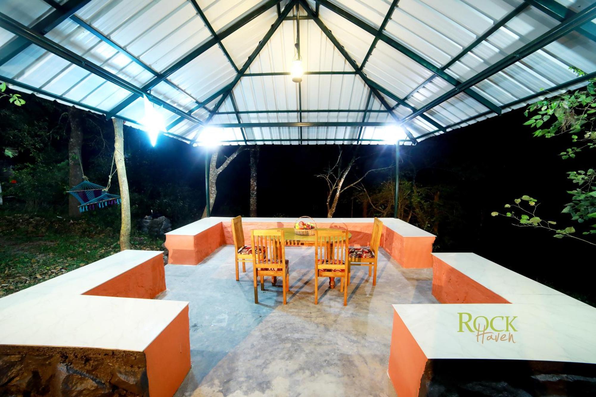 Rock Haven Wayanad Bed & Breakfast กัลปัตตา ภายนอก รูปภาพ