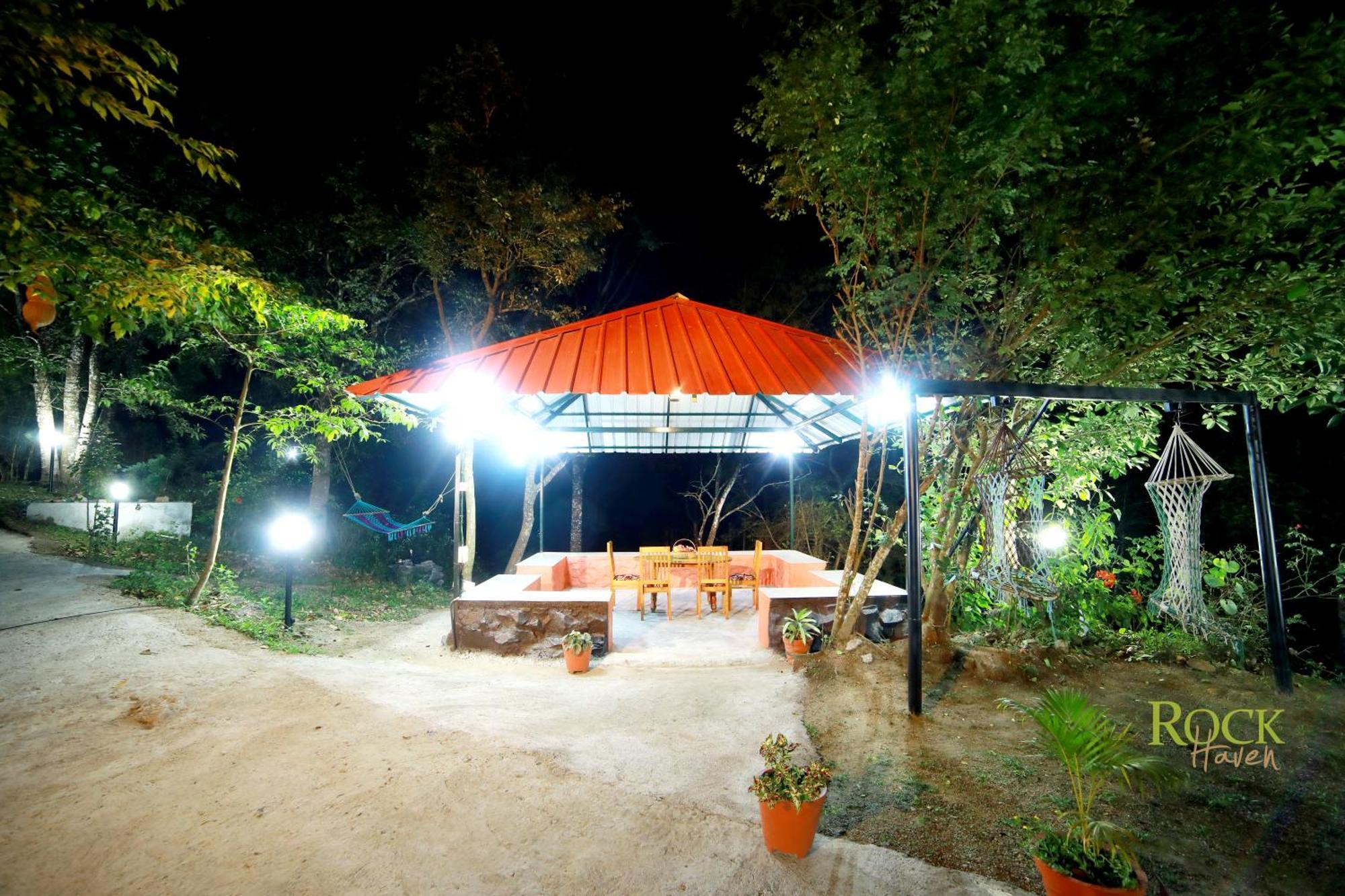 Rock Haven Wayanad Bed & Breakfast กัลปัตตา ภายนอก รูปภาพ